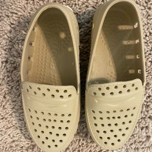 Toddler Floafers size 10